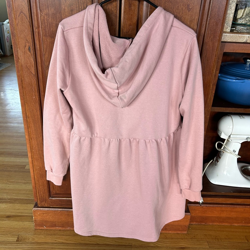 Seraphine maternity and baby wearing Hoodie - Picture 7 of 8